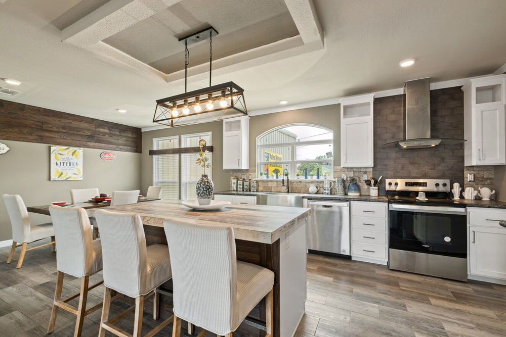 El Rancho 32644A Luxury kitchen inside a mobile home - El Rancho by Palm Harbor 32644A