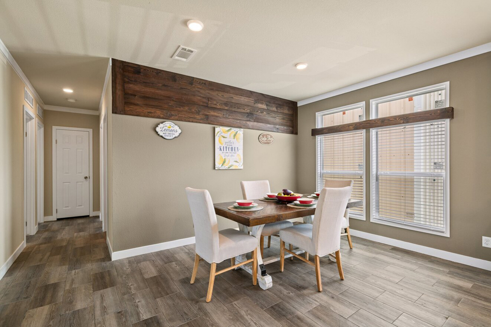 El Rancho 32644A Breakfast room inside El Rancho by Palm Harbor 32644A